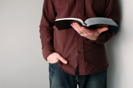 Se poate trăi după Biblie?