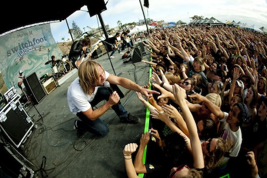 Trupa Switchfoot face victime - Comentarii: 0 Trupa Switchfoot face victime - Comentarii: 0