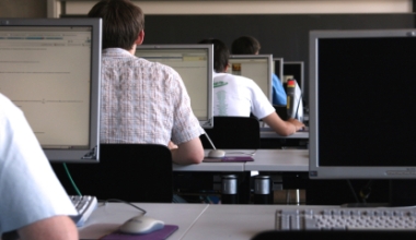 Cum iti poate afecta emailul concentrarea si activitatea in timpul serviciului - Comentarii: 0 Cum iti poate afecta emailul concentrarea si activitatea in timpul serviciului - Comentarii: 0