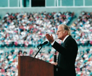 Mai mulţi lideri evanghelici din America vorbesc despre influenţa lui Billy Graham - Comentarii: 0 Mai mulţi lideri evanghelici din America vorbesc despre influenţa lui Billy Graham - Comentarii: 0