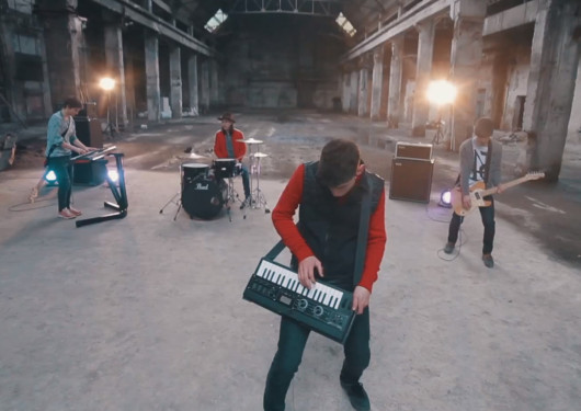 EXCLUSIV – noul videoclip semnat Fraţii TONEA EXCLUSIV – noul videoclip semnat Fraţii TONEA